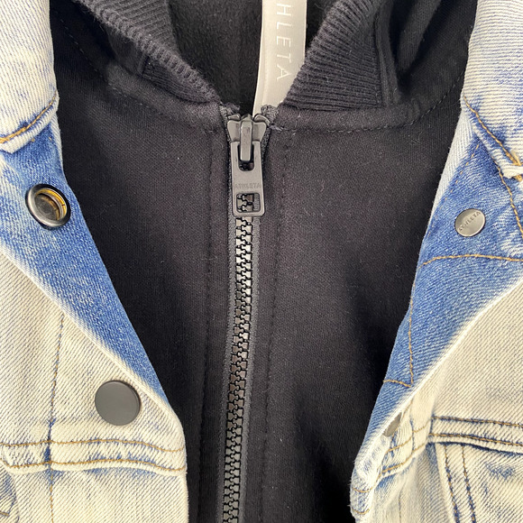 Athleta Double Time Denim Jacket Hooded Vest Combo Womens Sz S Acid Wash/Black - Picture 14 of 16
